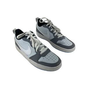 Nike Unisex Kids Gray Athletic Sneakers Size 6Y Preowned